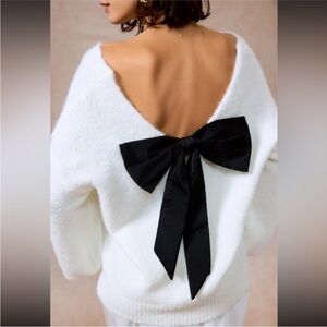 Chic France Bow Sweater